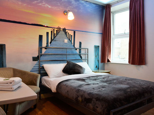 Barking Hotel Exterior foto